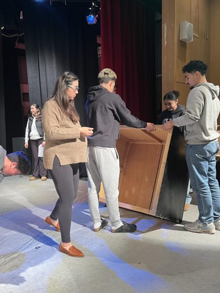 Teacher of the Year, Veronica Pulido directing her advanced theater students juniors Rogelio Jacinto and Nicholas Padilla and senior Kassandra (Nikki) Lomeli with the set of their upcoming class play. “I really enjoy this class,” Lomeli said . “I like how she experiments a lot with improv which is really fun and it lets us grow more confidence, not only as actors but within ourselves too.”

