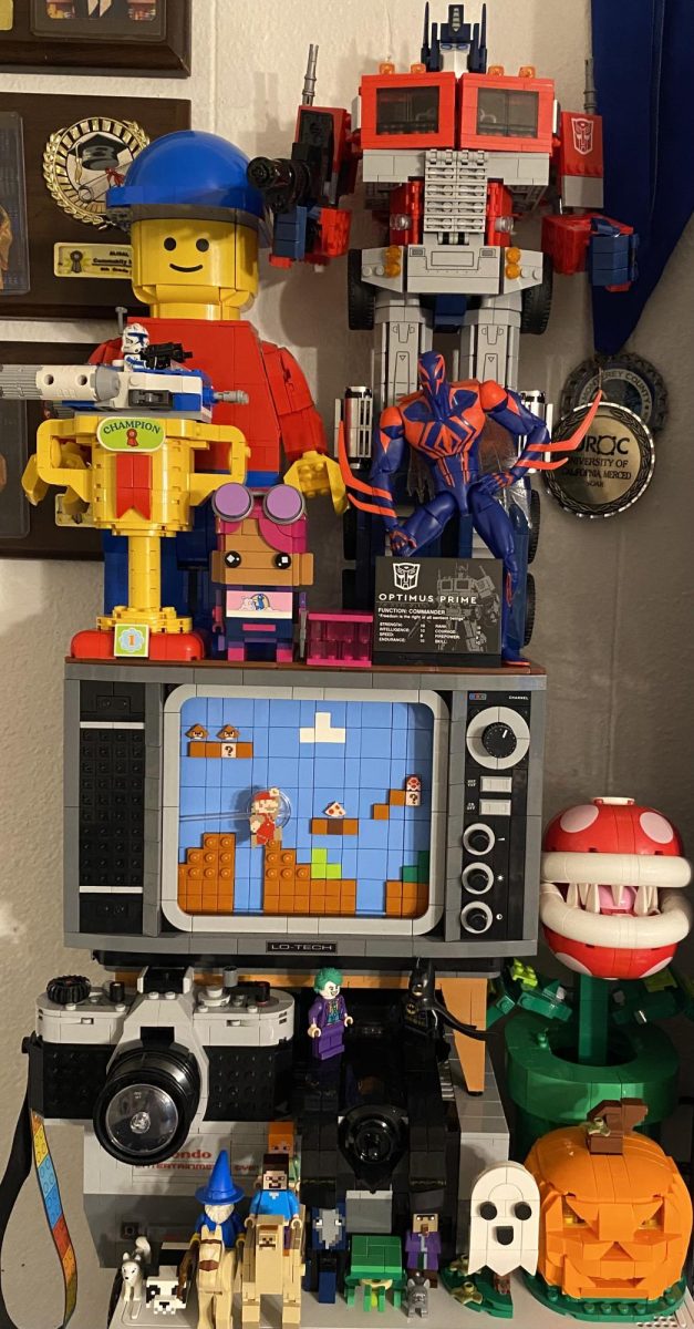 This is a display of some of my adult collector sets, mixed with some smaller ones. It represents a shrine of sets that keep me coming back to Lego due to their difficulty and age range. Some sets, like Optimus Prime, took me 4 hours or multiple days to put together which is what I enjoy from Lego, you never feel bored.