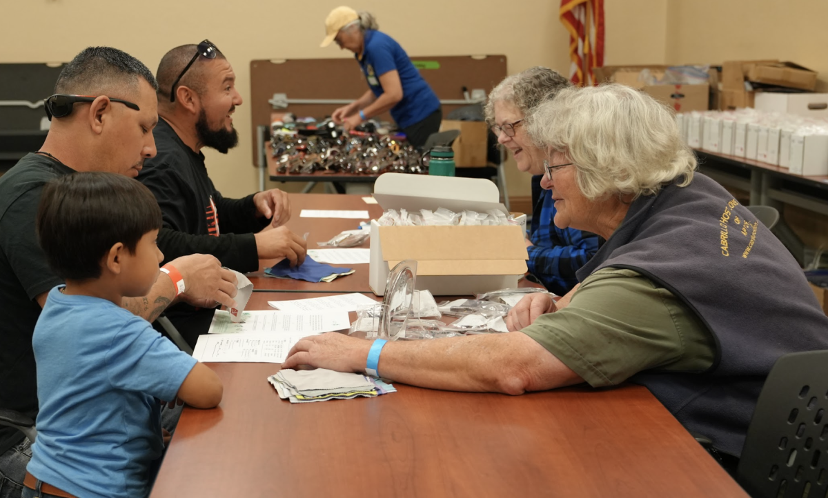 Student Services for the Monterey County Office of Education, in partnership with the Lions Club, gave out free eyeglasses on October 5th. “We’re here to help those in need,” Lions Club member Bob Stewart said.