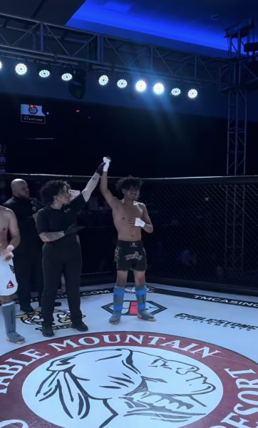 In a fight day organized by Valley Fight Series, freshman Erik Ruiz-Gonzales won his 3rd muay thai fight by TKO. Setting his record at 3-0, “I was just happy that I won,” he said. “Before the fight I already knew that I was going to win.” 